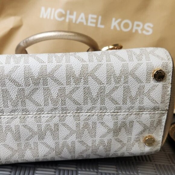 New Michael Kors Gold Ciara Eva Nylon Medium Cross Body Messenger Tall Zip Tote - Picture 13 of 15